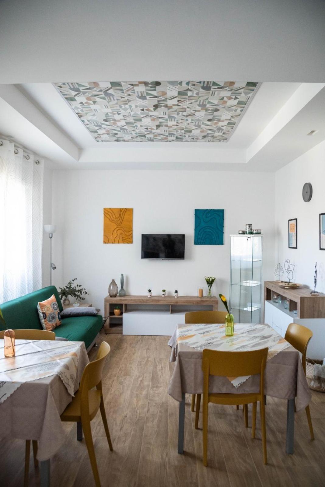 Koine Comfort Rooms Багерия Экстерьер фото
